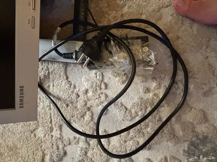 شاشه سامسونق قديم 2