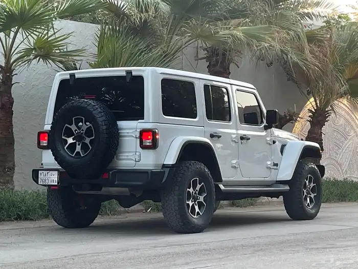 جيب رانجلر روبيكون 2022 نظيف جدا بحال الوكاله 30