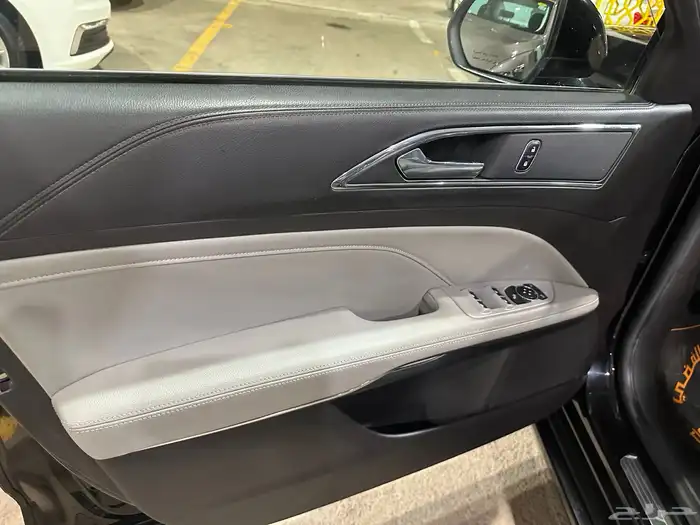 فورد تورس2021 تبارك الله شبه جديده عداد90 تشيكات وكاله شرط 8