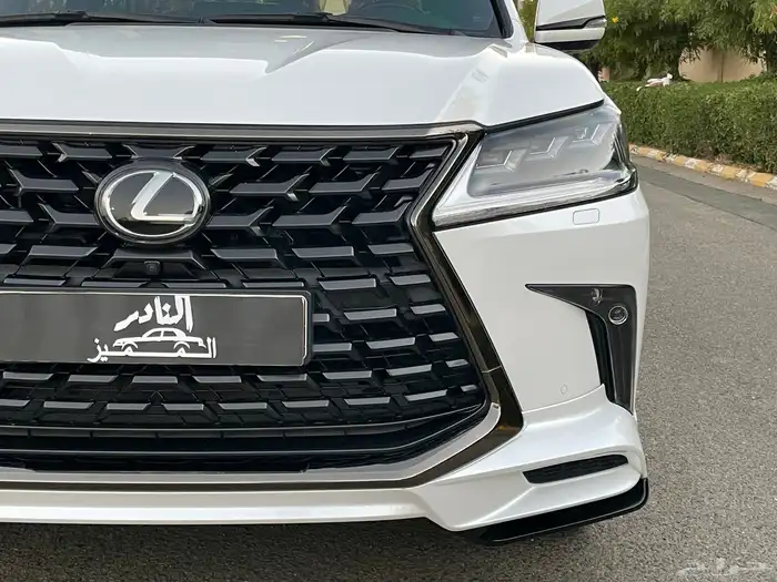 لكزس ( مخزن ) 8