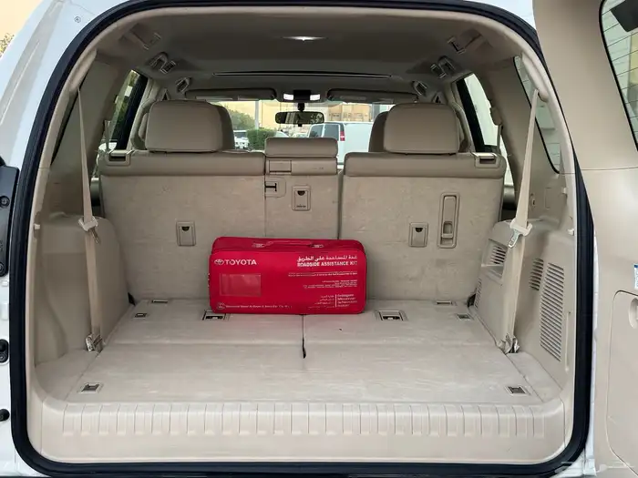 تويوتا برادو 2020-VX وكاله 32