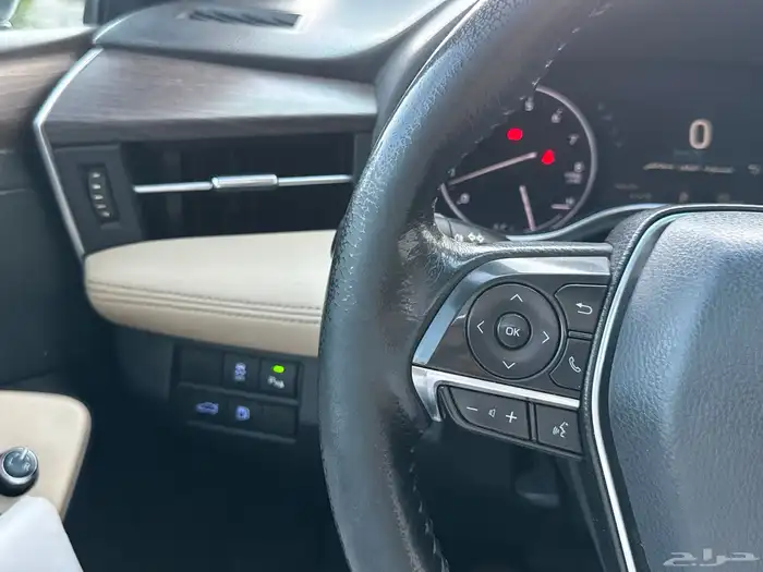 تويوتا افالون 2019 14