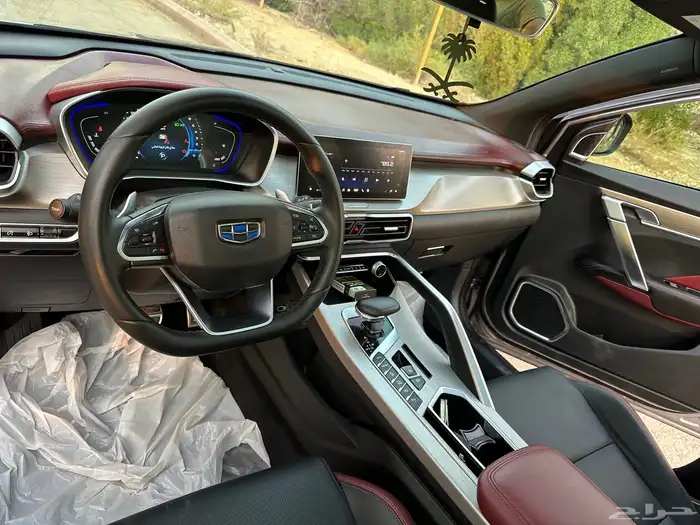 geely coolray 2023 plus 8