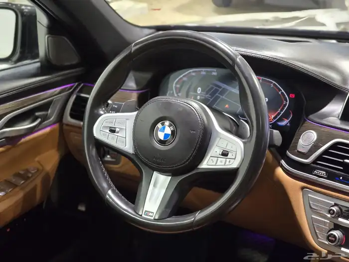 بي ام دبليو 730Li موديل 2020 بحاله ممتازه 21