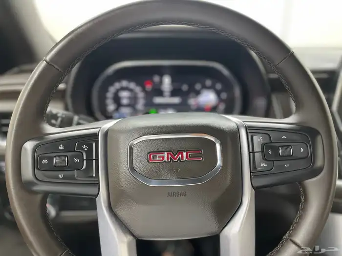 يوكن قصير SLE موديل 2023 25