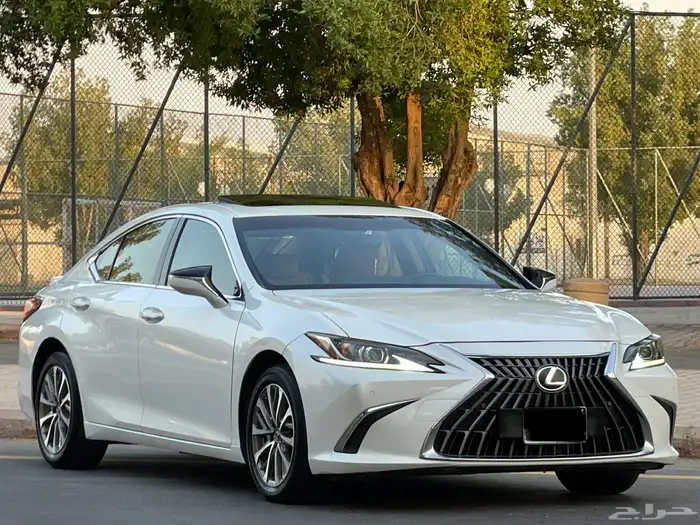 لكزس-ES300h-2023(ممشي48الف)لحاله الوكاله 15