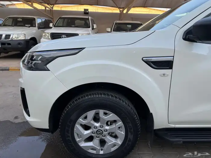 اكستيرا 2023 دبل SE ممشى 43.000 لدى قمة الاطلال 21