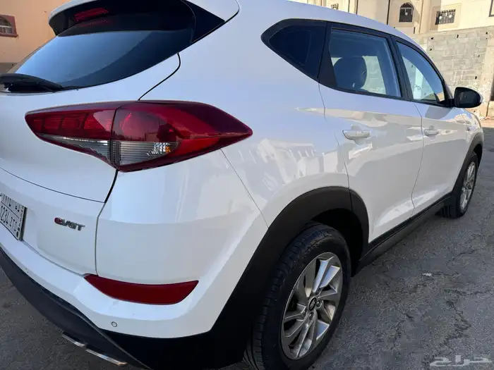 للبيع توسان 2016 ديزل 7