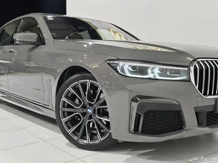 بي ام دبليو 730Li موديل 2020 بحاله الوكاله 8