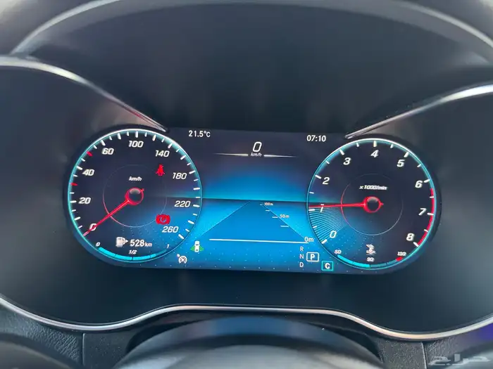 سيارة glc 200 وارد الجفالي ممشى قليل 8