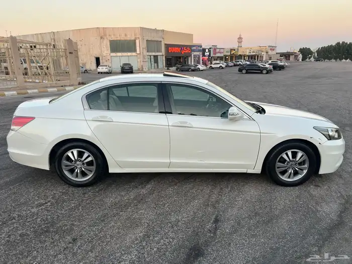 اكورد 2011 سبيشل بحالة الوكالة 11