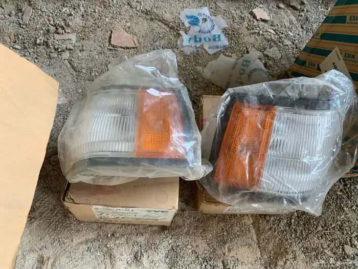 قطع غيار تايوتا كرسيدا 86-85 3