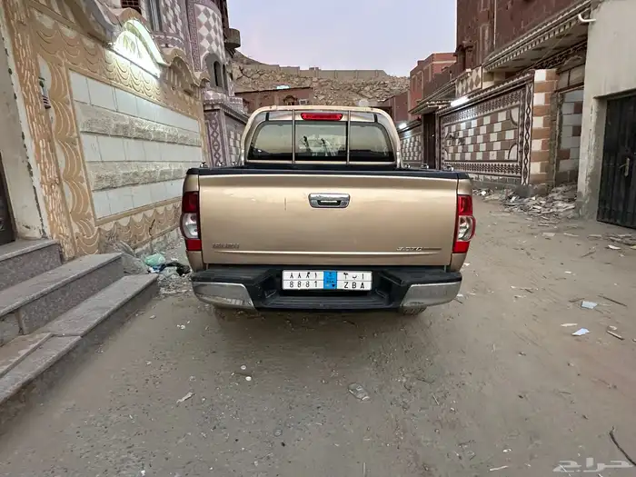 ايسوزو ديماكس 2008 9