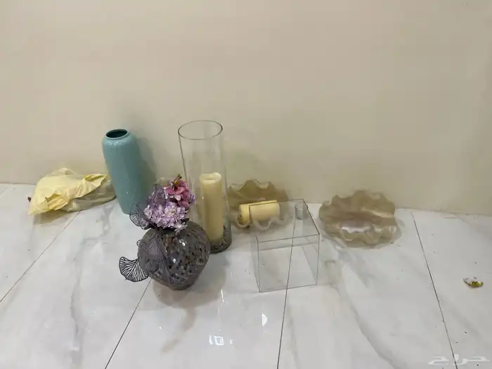 ثرية للبيع وأثاث 11