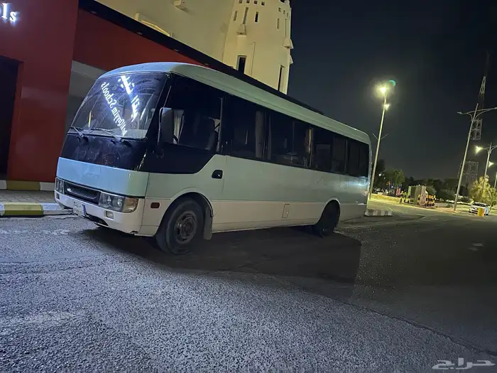 متسوبيشي باص 26 راكب 9