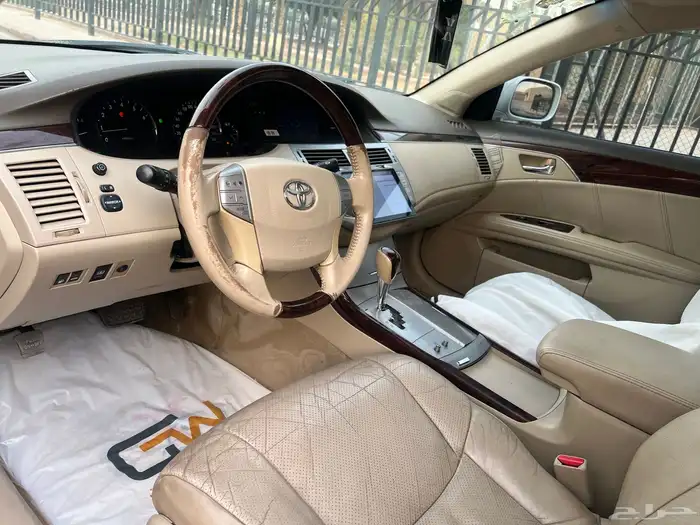 تويوتا افالون 2010 فل سعودي 15