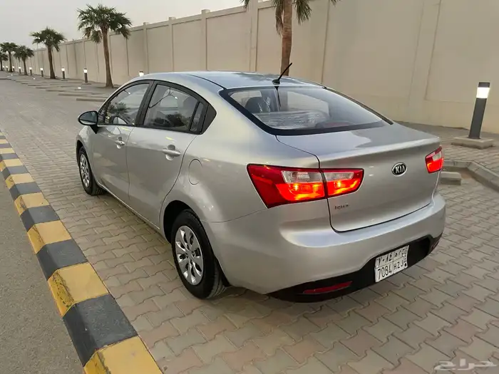 كيا ريو 2015 نظيفه جدا 22 الف 3