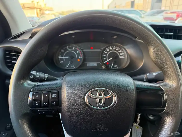 هايلكس 2022 ديزل دبل - نظيفه جدا 12