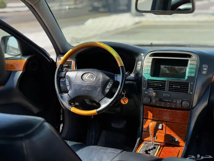 للبيع لكزس 430 موديل 2002 3