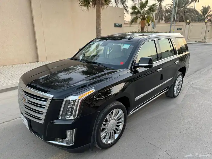 اسكاليد 2015 سعودي فل كامل بحالة الوكاله 4