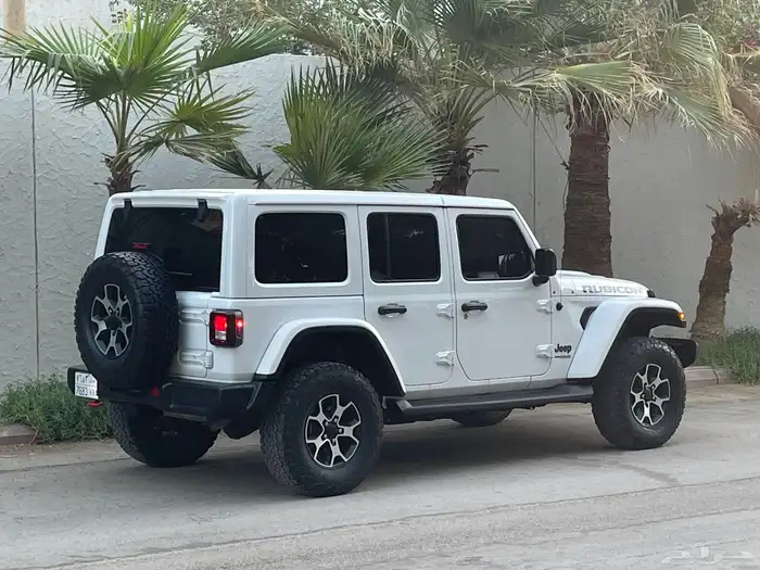 جيب رانجلر روبيكون 2022 نظيف جدا بحال الوكاله 32