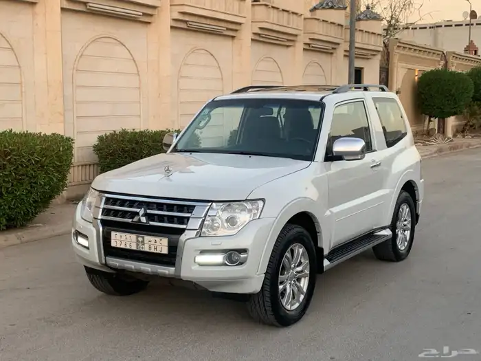 باجيرو ربع فل كامل 2016 نظيف 11