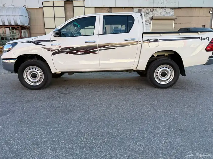 هايلكس 2022 ديزل دبل - نظيفه جدا 4