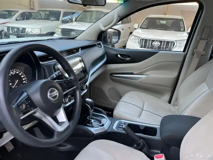 اكستيرا 2023 دبل SE ممشى 43.000 لدى قمة الاطلال 42