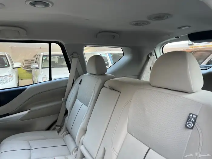 اكستيرا 2023 دبل SE ممشى 43.000 لدى قمة الاطلال 29