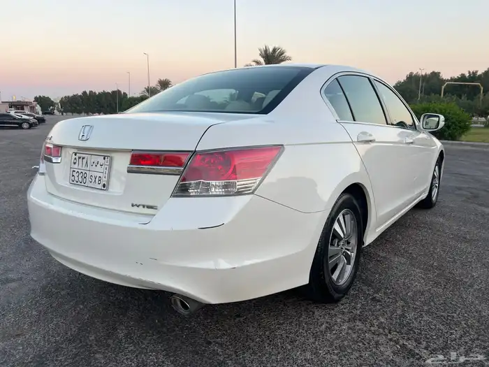 اكورد 2011 سبيشل بحالة الوكالة 8