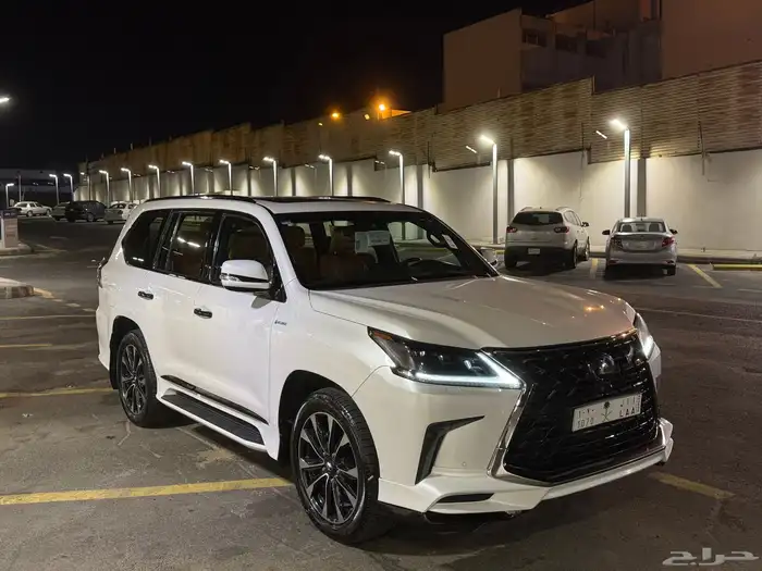 جيب لكزس 2018 2