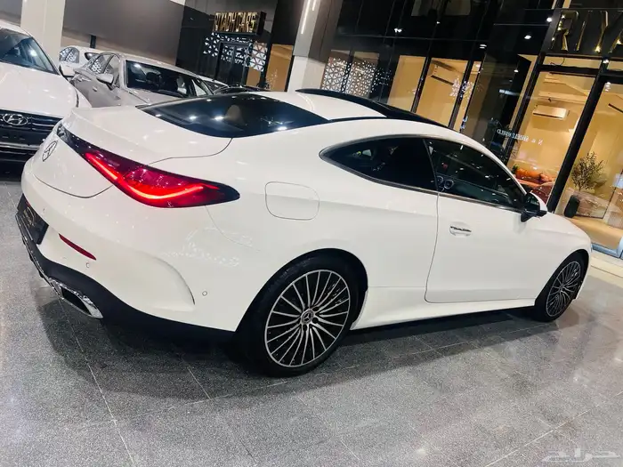 مرسيدس كوبيه CLE 2025 (اصفار) 7