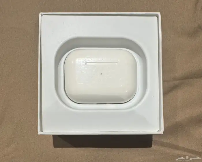 سماعة شبيهة ابل الاصدار الاول 3