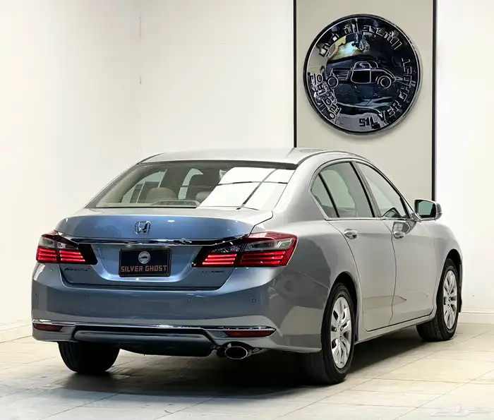 هوندا اكورد ستاندر 2017 3