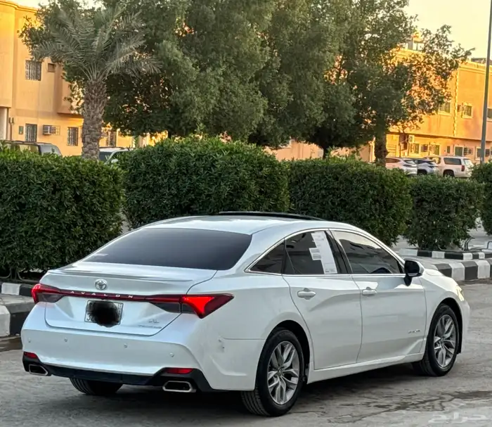 تويوتا افالون 2019 7