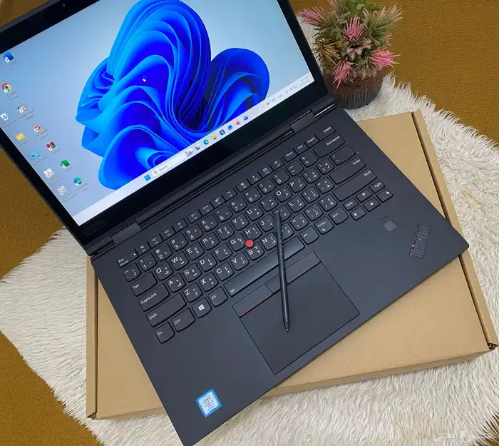 لابتوب لينوفو Thinkpad x1 Yoga شاشه لمس 360 كور i7 3