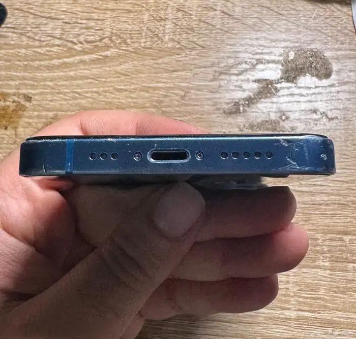 للبيع ايفون 13 10