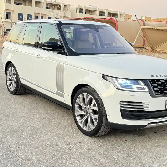 لاندروفر Range Rover HSE موديل 2019م (وارد الناغي) 2