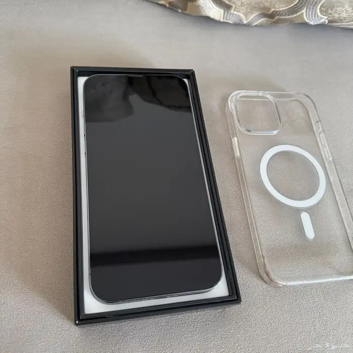 ايفون 13 بروماكس 2