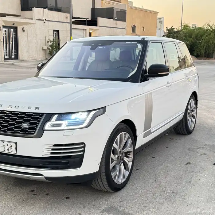 لاندروفر Range Rover HSE موديل 2019م (وارد الناغي) 4