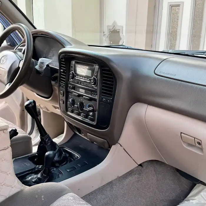 لاندكروزر 1998 ( قير عادي - فتحة - ونش ) 24