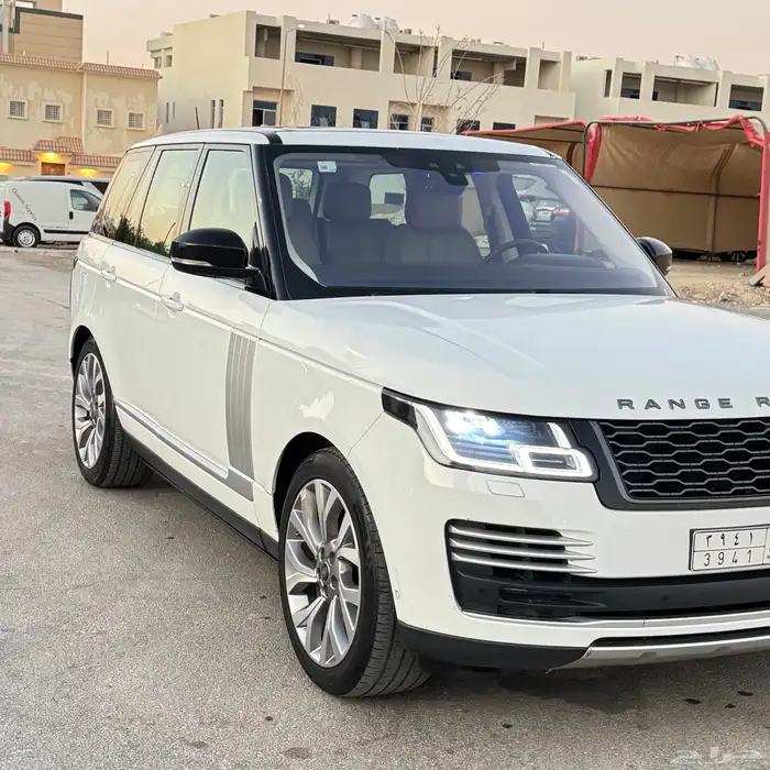 لاندروفر Range Rover HSE موديل 2019م (وارد الناغي) 0