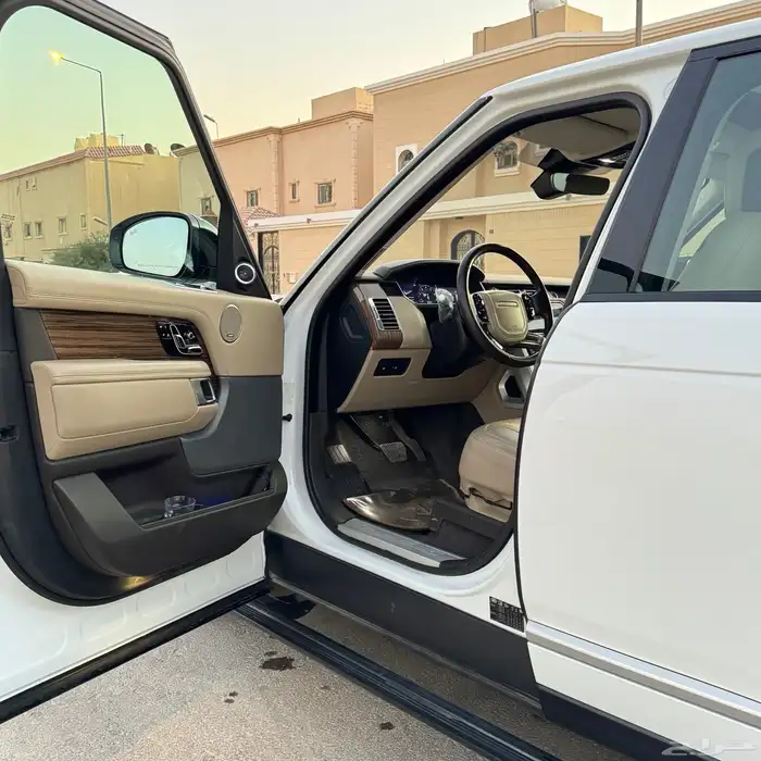 لاندروفر Range Rover HSE موديل 2019م (وارد الناغي) 8