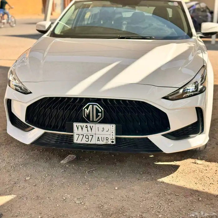 ام جي جي تي MG GT 2024 0