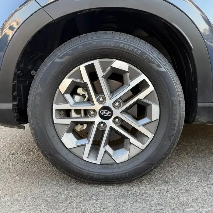 هيونداي فينو كومفورت 2024 ممشى قليل بودي بلد بحالة الوكالة 10