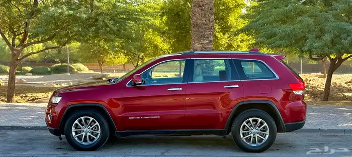 جيب جراند شيروكي فل كامل ليمتيد 10