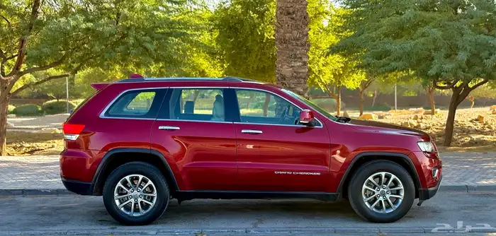 جيب جراند شيروكي فل كامل ليمتيد 11