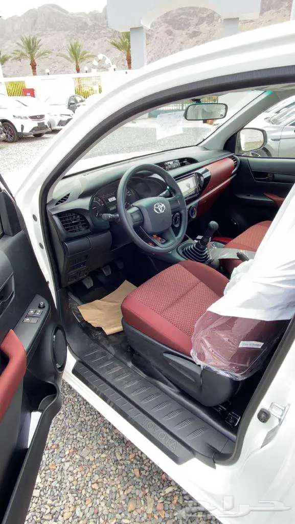 تويوتا هايلوكس غمارة ديزل 2025 كاش وعروض التمويل 8