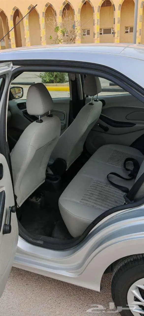 فورد فيجو 2016 12