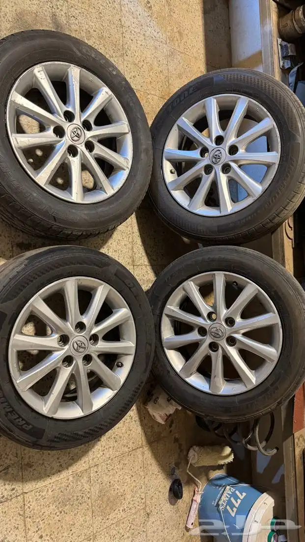 جنوط كامري 2011 اصلي 4